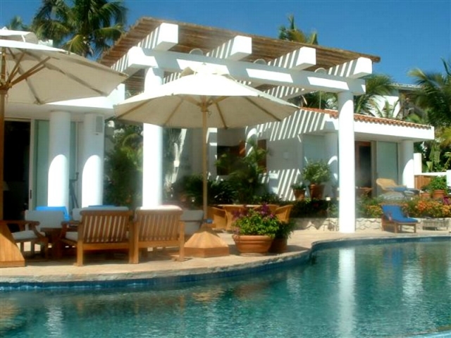Mexico Home Interior Design - Robert Schwarzenbach
