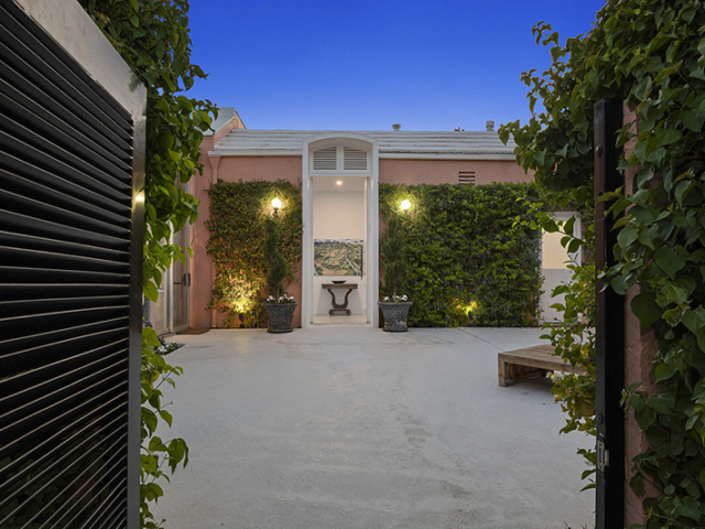 Palm Desert Marrakesh Residence Exterior View - Robert Schwarzenbach